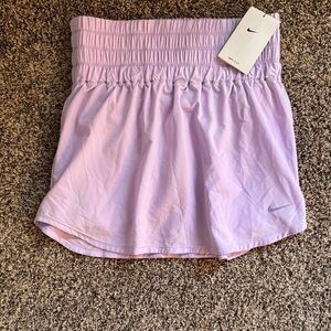 Nike Women's One Dri-FIT Ultra High-Waisted Skort